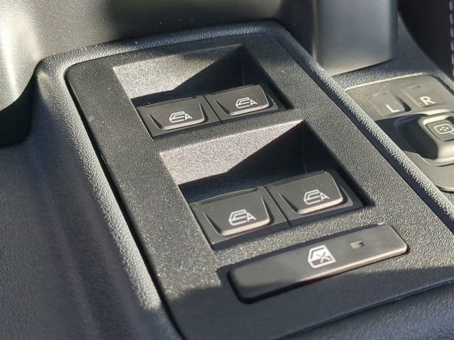 New 2025 Ford Bronco Outer Banks AWD/4WD image 24