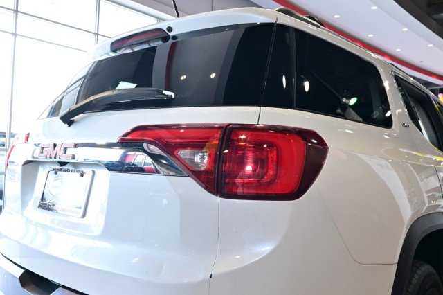 Used 2018 GMC Acadia SLT AWD/4WD image 11