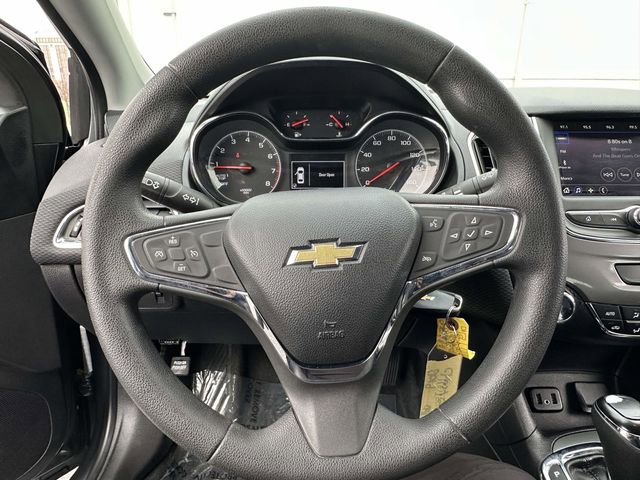 Used 2019 Chevrolet Cruze LT image 14