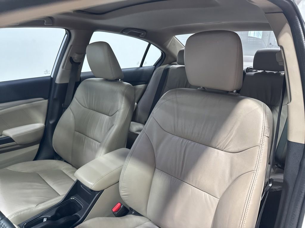 Used 2015 Honda Civic EX-L image 30
