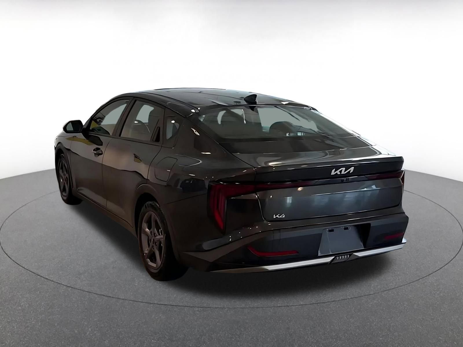 Used 2025 Kia K4 LXS image 11