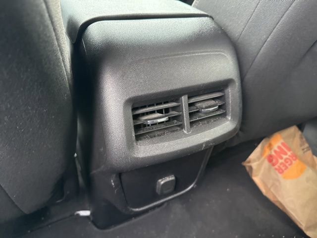 Used 2018 Chevrolet Equinox LT image 15