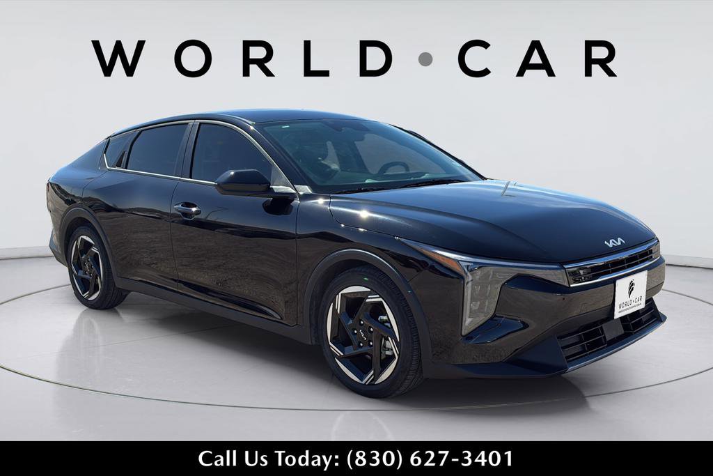 Certified 2025 Kia K4 EX FWD image 16
