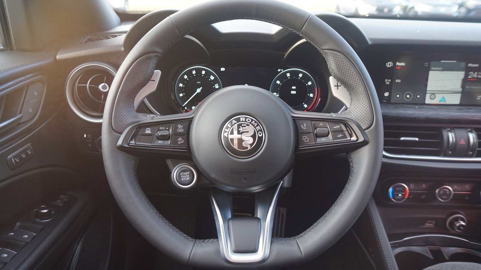 New 2024 Alfa Romeo Stelvio Sprint image 16