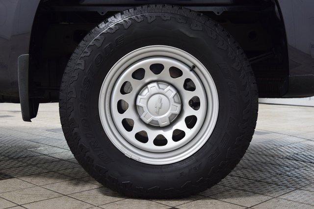 Used 2024 Chevrolet Silverado 1500 W/T w/ WT Value Package image 25