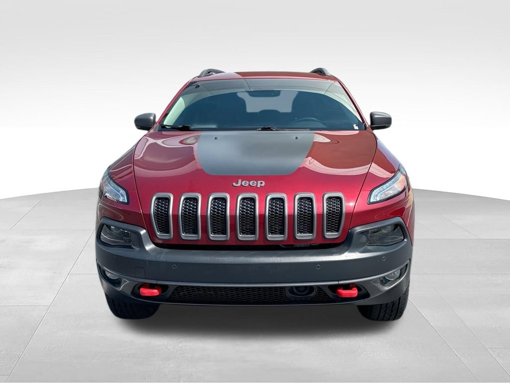 Used 2017 Jeep Cherokee Trailhawk AWD/4WD image 3