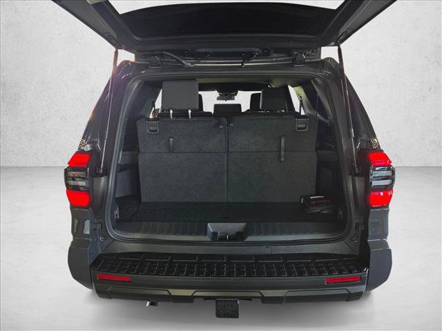 Certified 2025 Toyota 4Runner SR5 AWD/4WD image 17