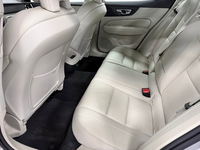 Used 2023 Volvo S60 B5 Plus image 20