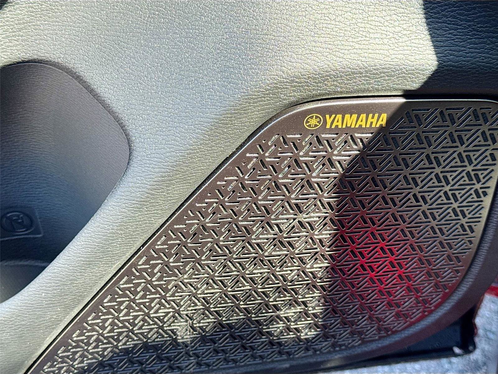 New 2025 Mitsubishi Outlander SEL image 19