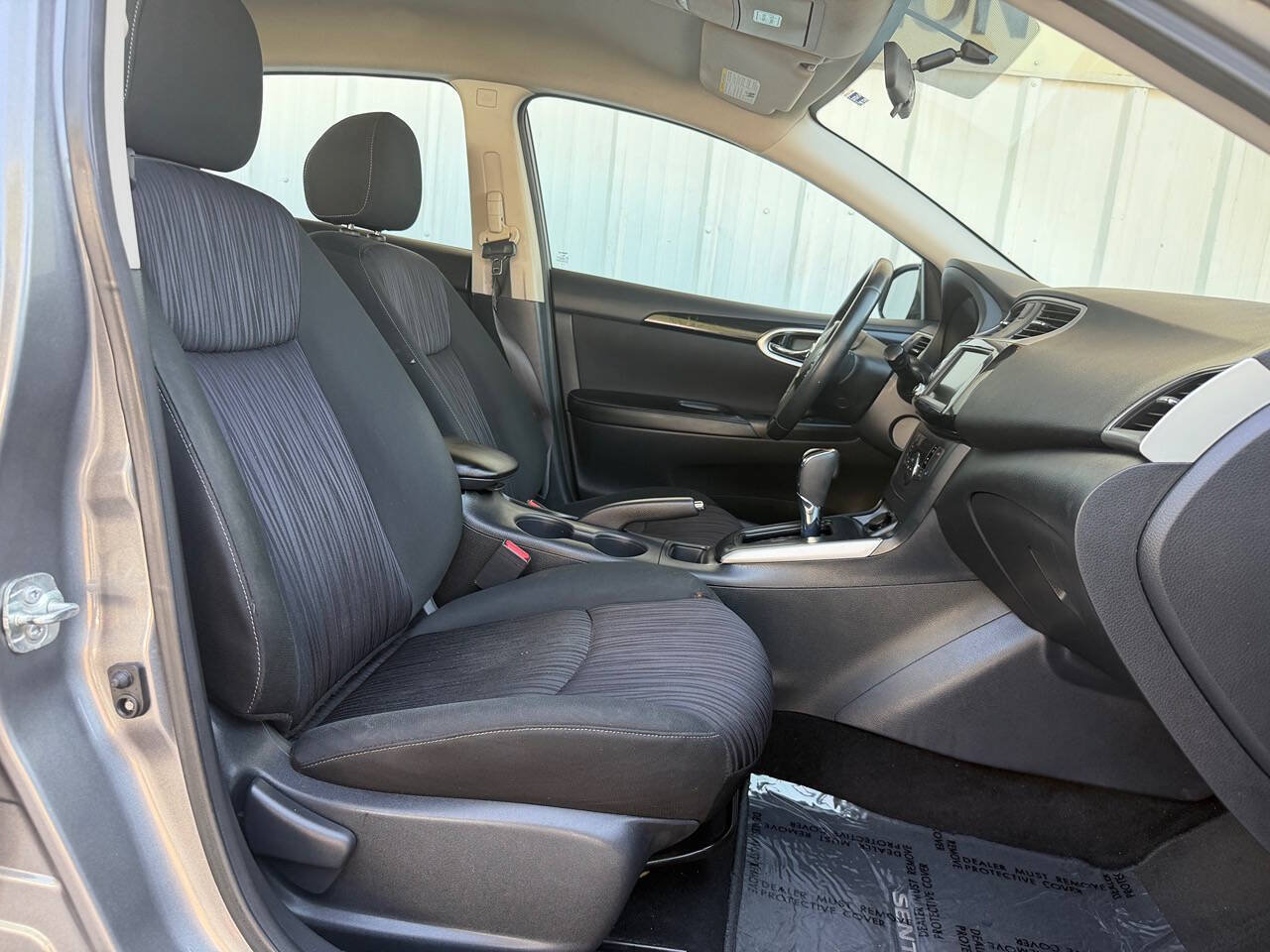 Used 2019 Nissan Sentra SV FWD image 13