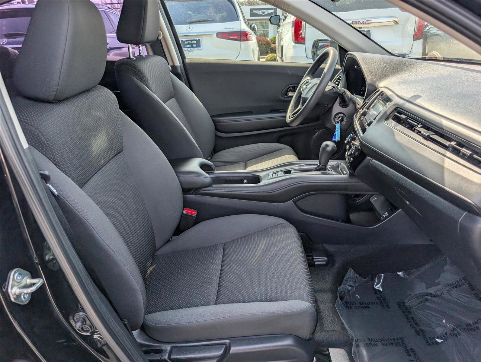 Used 2019 Honda HR-V LX image 11