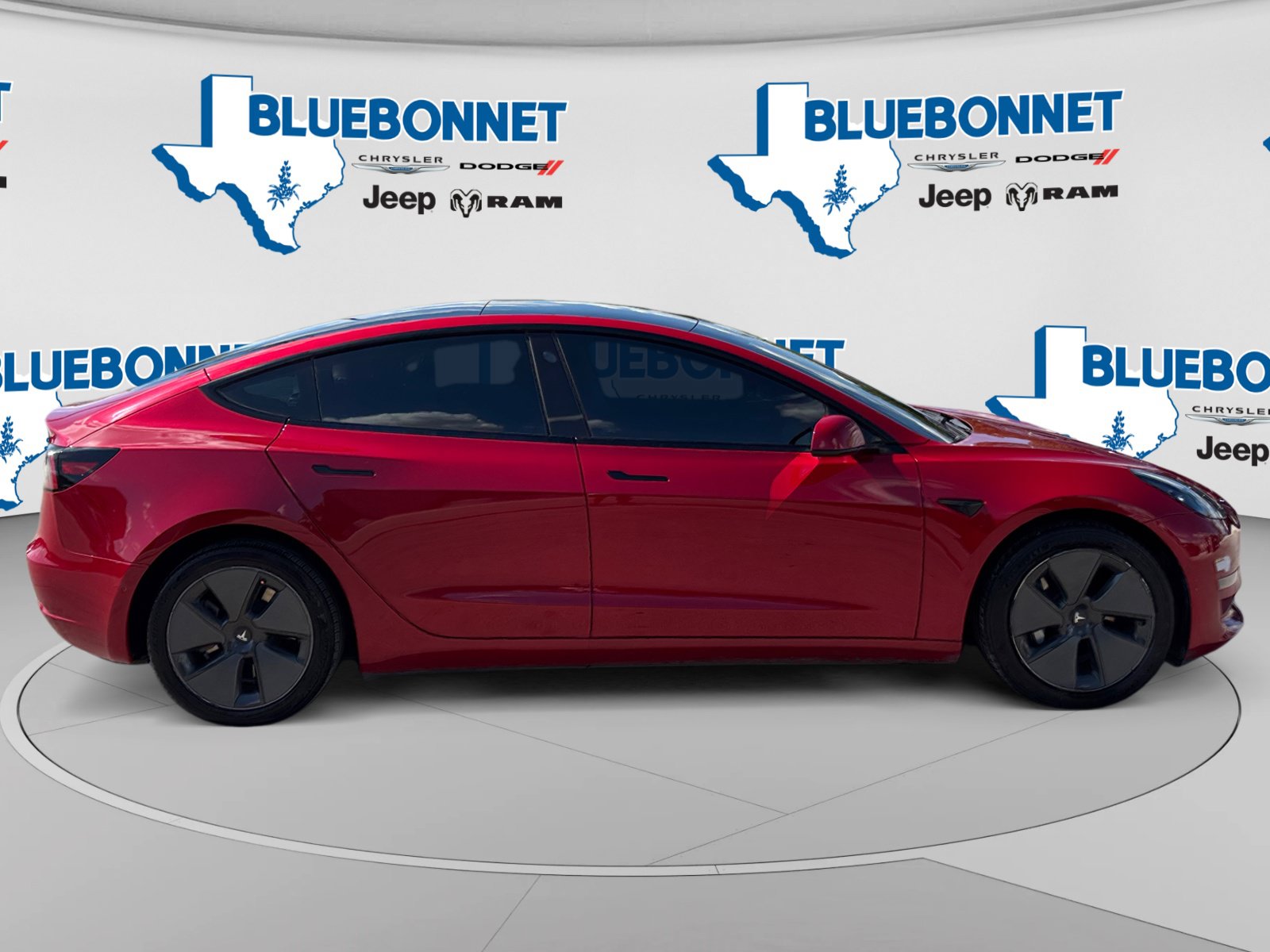 Used 2021 Tesla Model 3 Standard Range Plus RWD image 4
