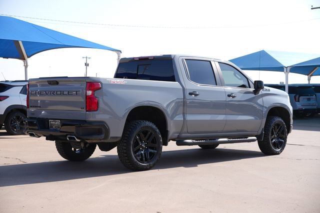 Used 2024 Chevrolet Silverado 1500 LT Trail Boss w/ Convenience Package II AWD/4WD image 3