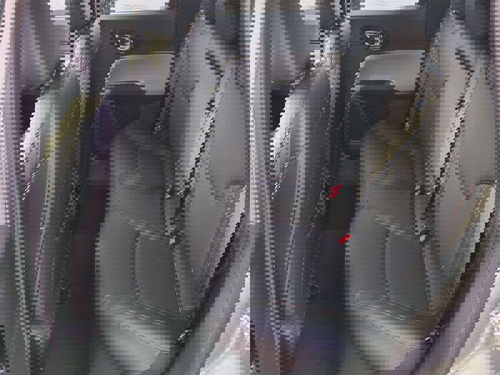 Used 2023 Jeep Compass Limited image 19