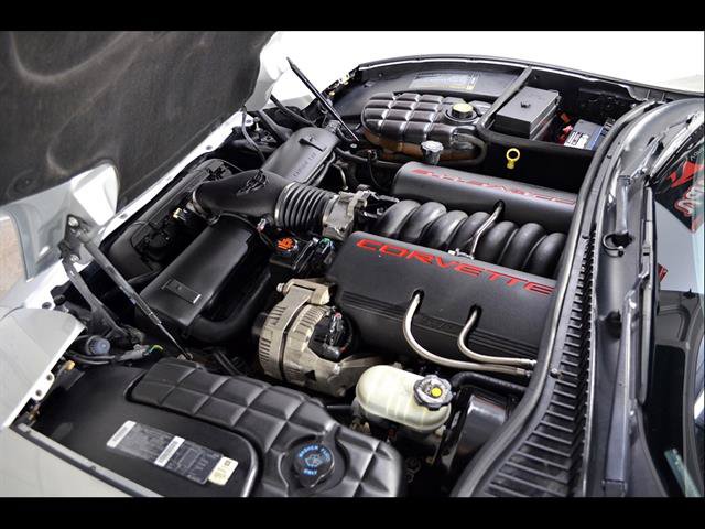 Used 1997 Chevrolet Corvette Coupe w/ Memory Pkg RWD image 23