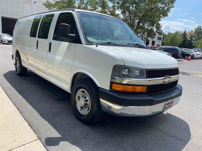 Used 2007 Chevrolet Express 3500 Extended RWD image 20