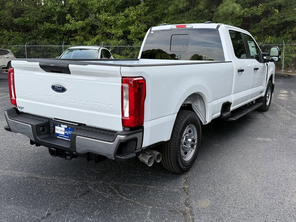 New 2026 Ford F350 XLT RWD image 7