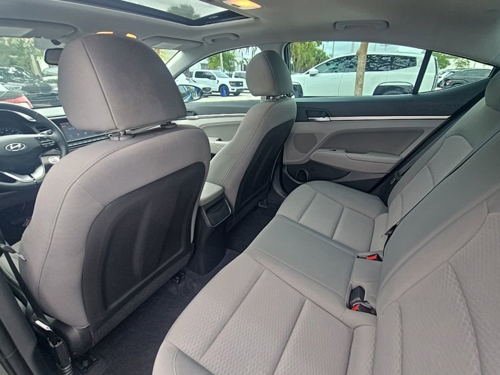 Used 2019 Hyundai Elantra Value Edition FWD image 25