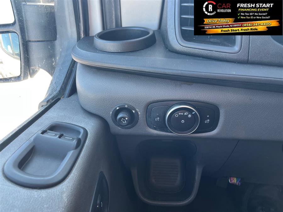 Used 2020 Ford Transit 250 Medium Roof image 22