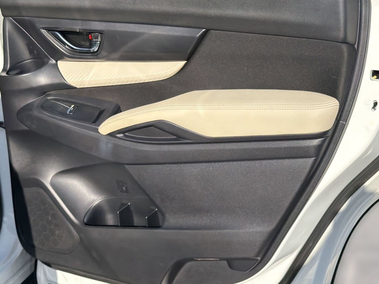 Used 2019 Subaru Ascent Premium w/ Popular Package #2 AWD/4WD image 26