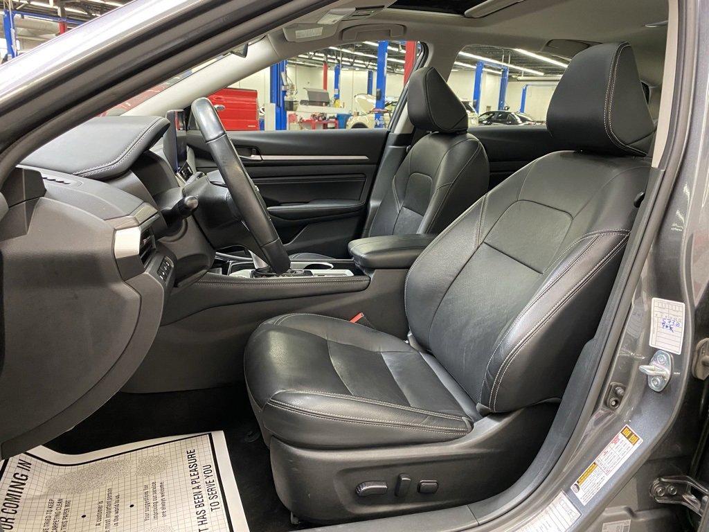 Used 2023 Nissan Altima 2.5 SL image 10