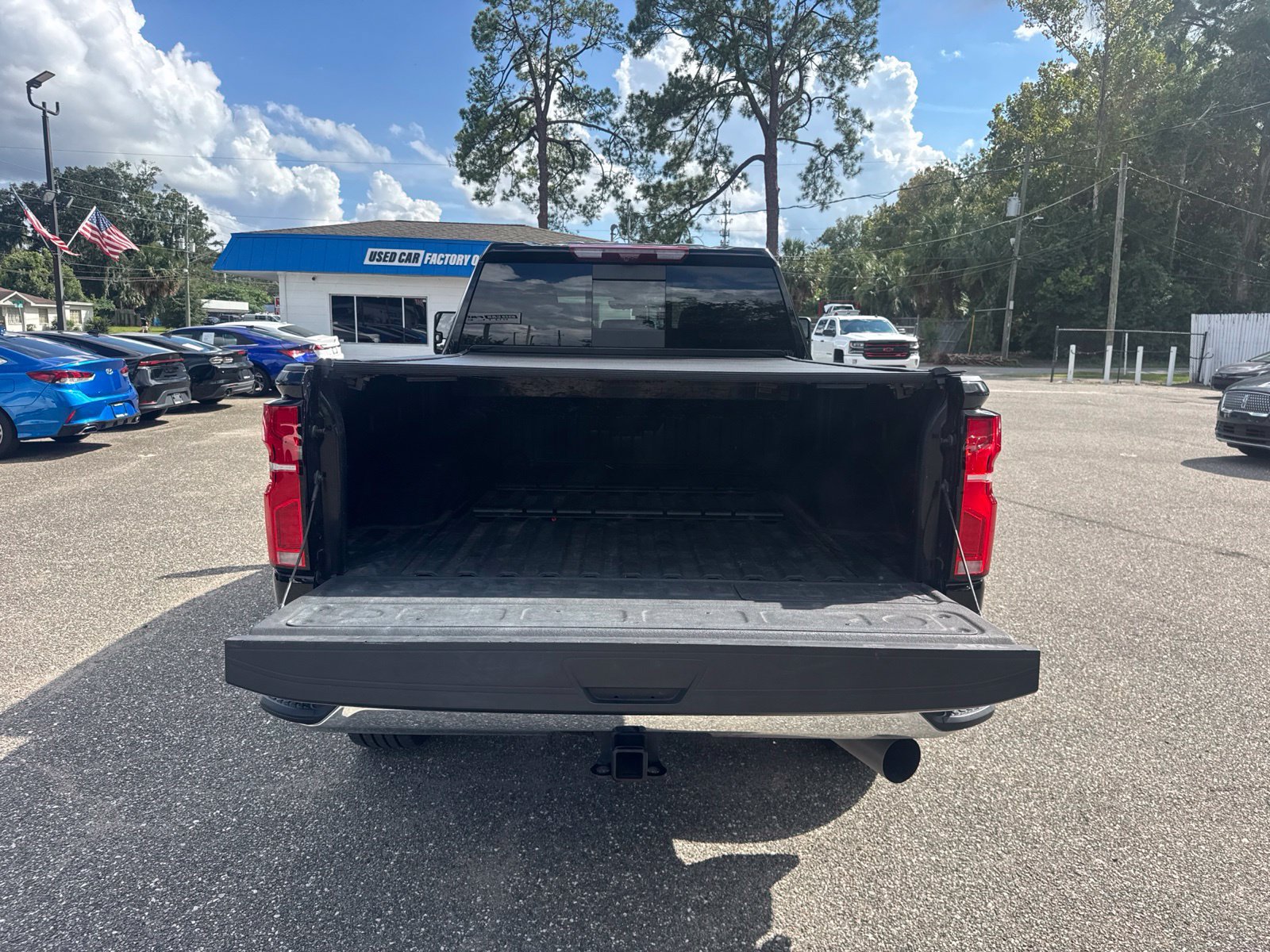 Used 2024 Chevrolet Silverado 2500 LTZ w/ LTZ Plus Package AWD/4WD image 11
