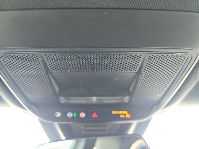 Used 2025 Chevrolet Equinox EV LT w/ Convenience Package image 48