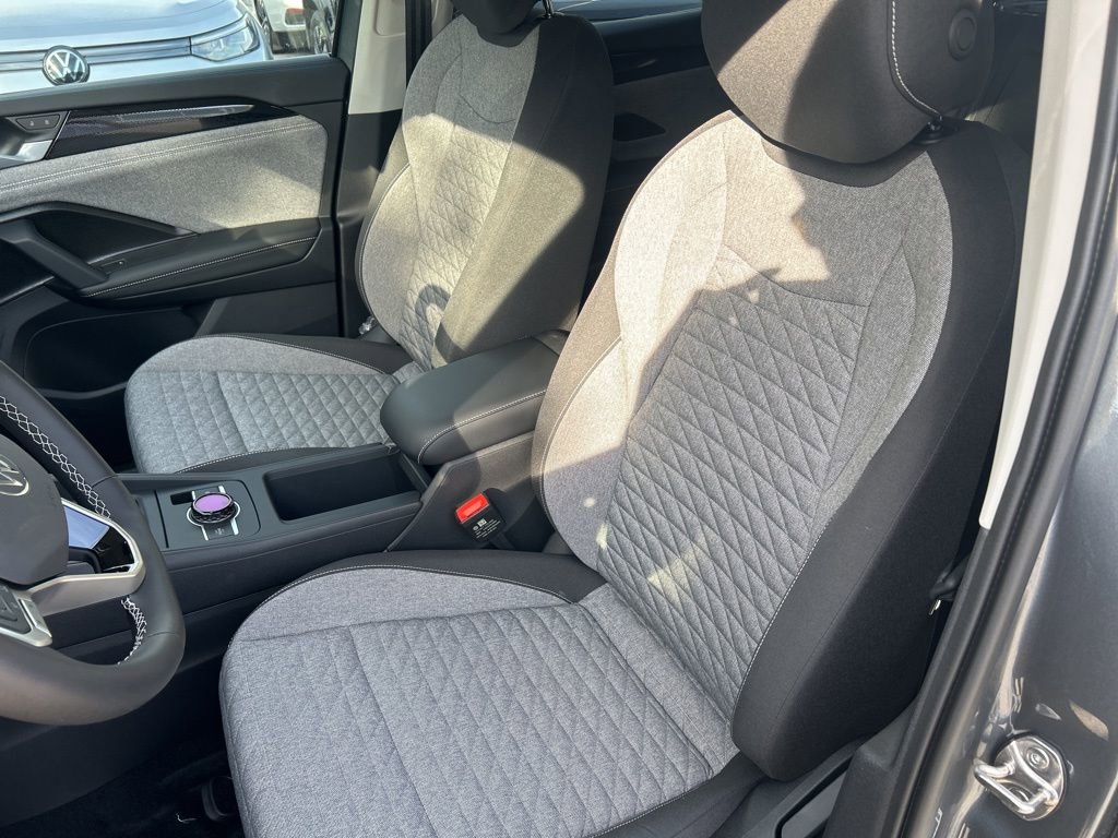 New 2026 Volkswagen Tiguan S image 25