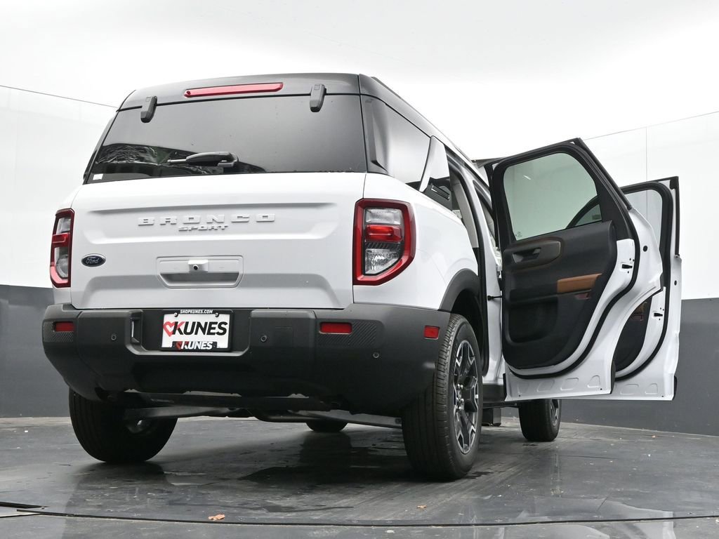 New 2025 Ford Bronco Sport Outer Banks w/ Outer Banks Tech Package+ image 73