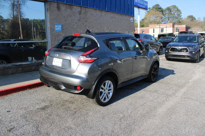 Used 2017 Nissan Juke S FWD image 5