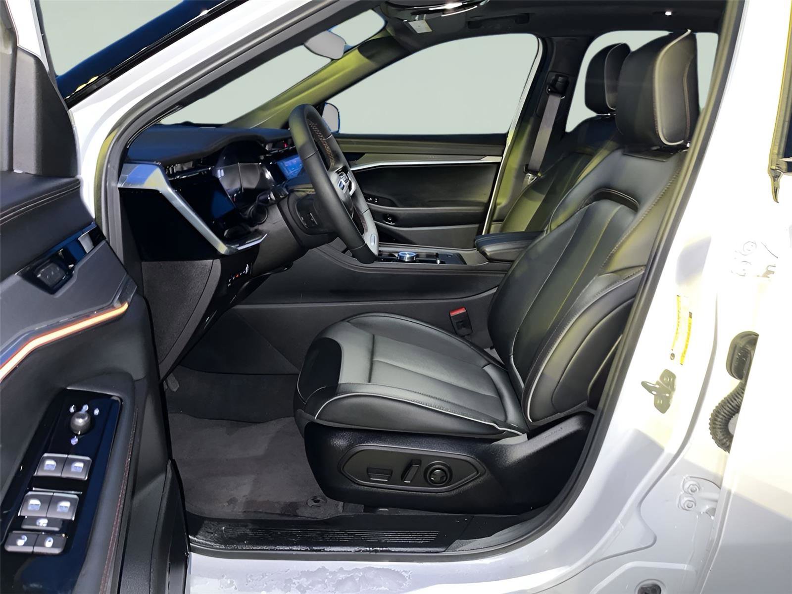 Used 2025 Jeep Wagoneer S Limited image 22