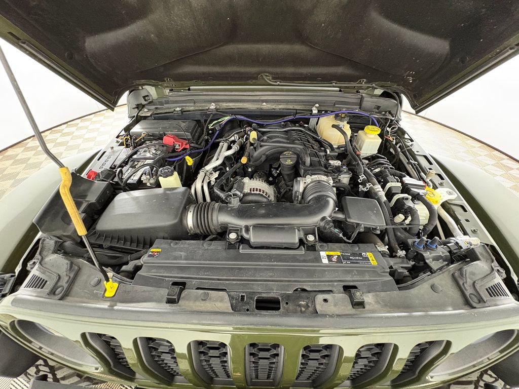 Used 2022 Jeep Gladiator Mojave w/ LED Lighting Group AWD/4WD image 32