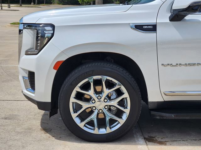 Used 2021 GMC Yukon SLT w/ SLT Premium Package image 8