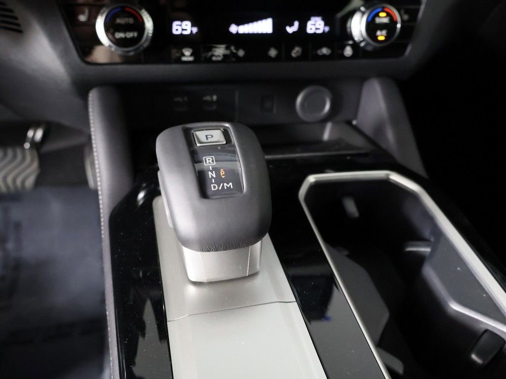 New 2026 Mitsubishi Outlander LE FWD image 44