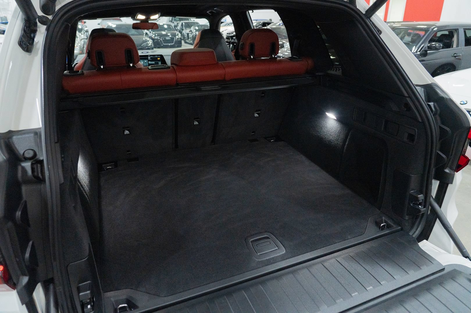 Used 2021 BMW X5 M w/ Competition Package AWD/4WD image 26