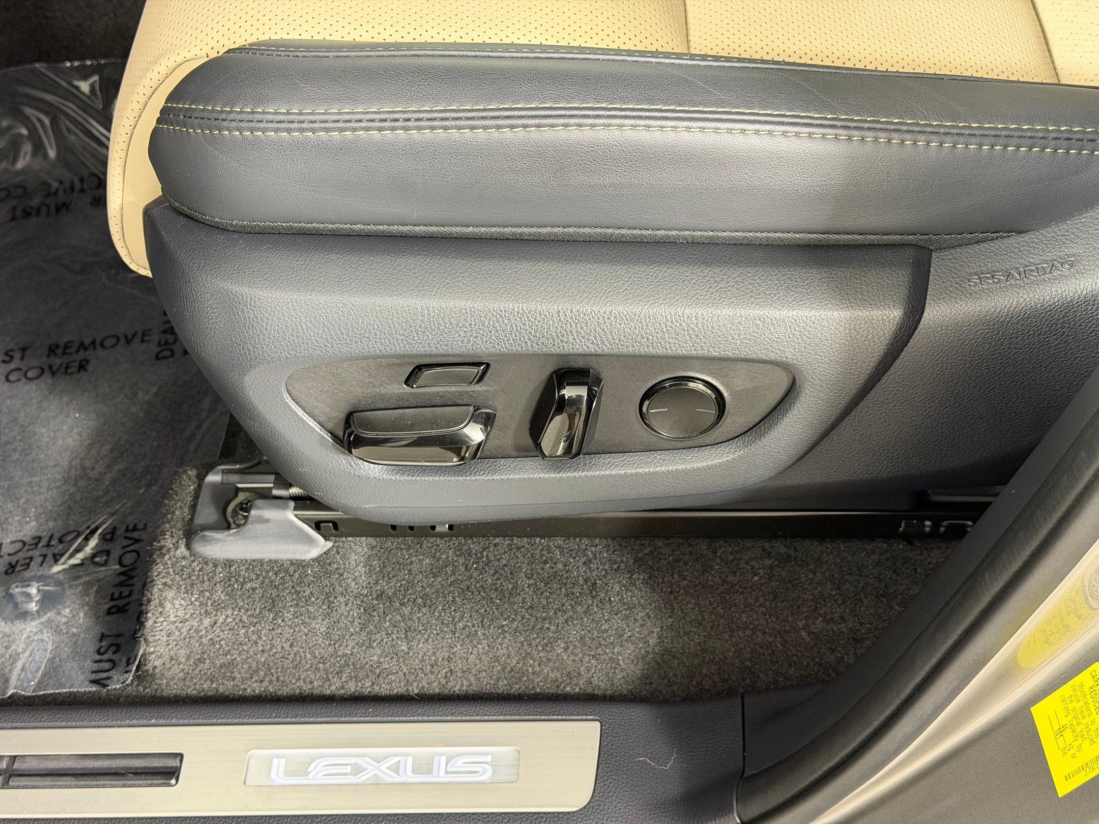 Used 2024 Lexus GX 550 AWD/4WD image 15