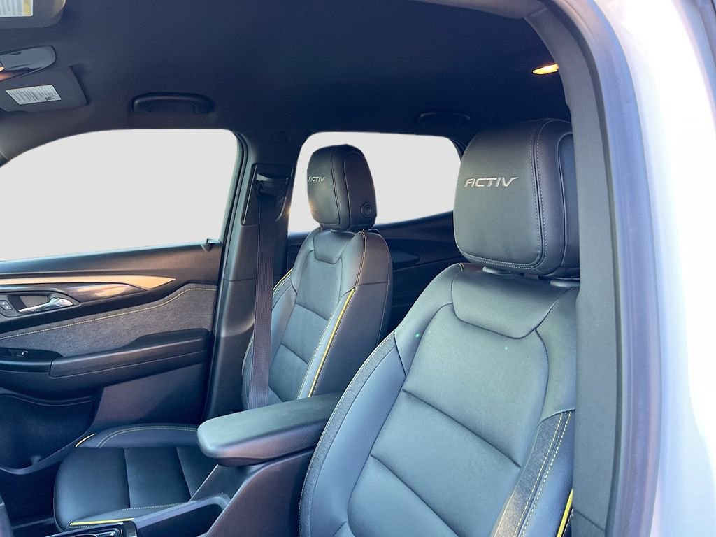 Used 2024 Chevrolet TrailBlazer ACTIV w/ Convenience Package image 18