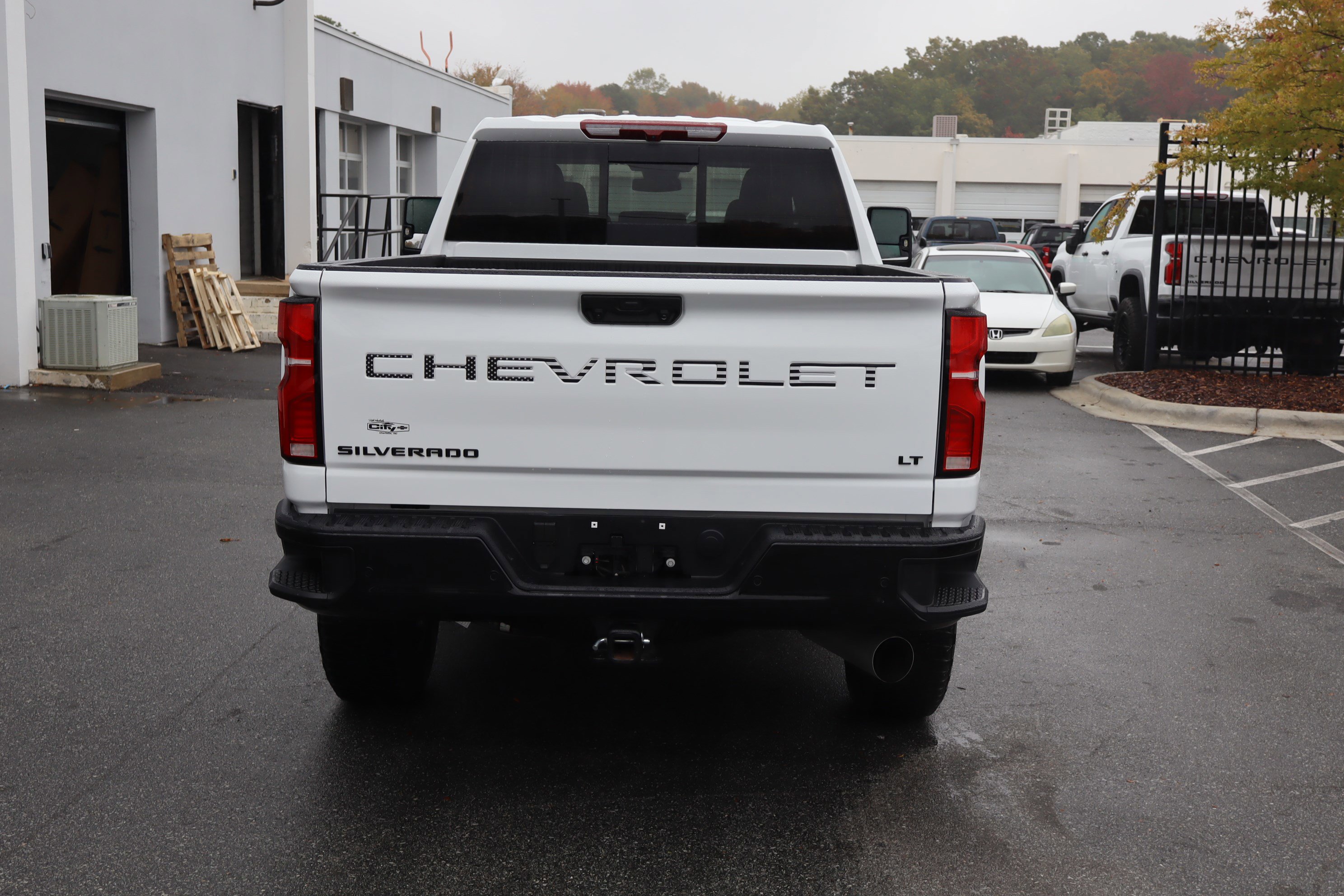 Used 2025 Chevrolet Silverado 2500 LT w/ Trail Boss Package image 9