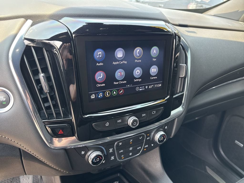 Certified 2023 Chevrolet Traverse Premier w/ Redline Edition AWD/4WD image 14
