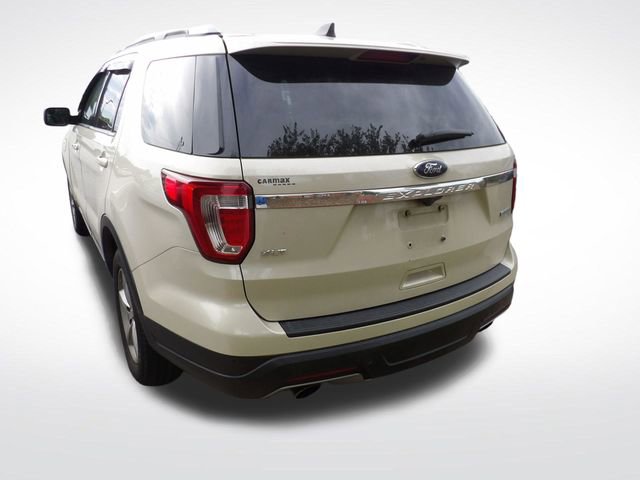 Used 2018 Ford Explorer XLT FWD image 13
