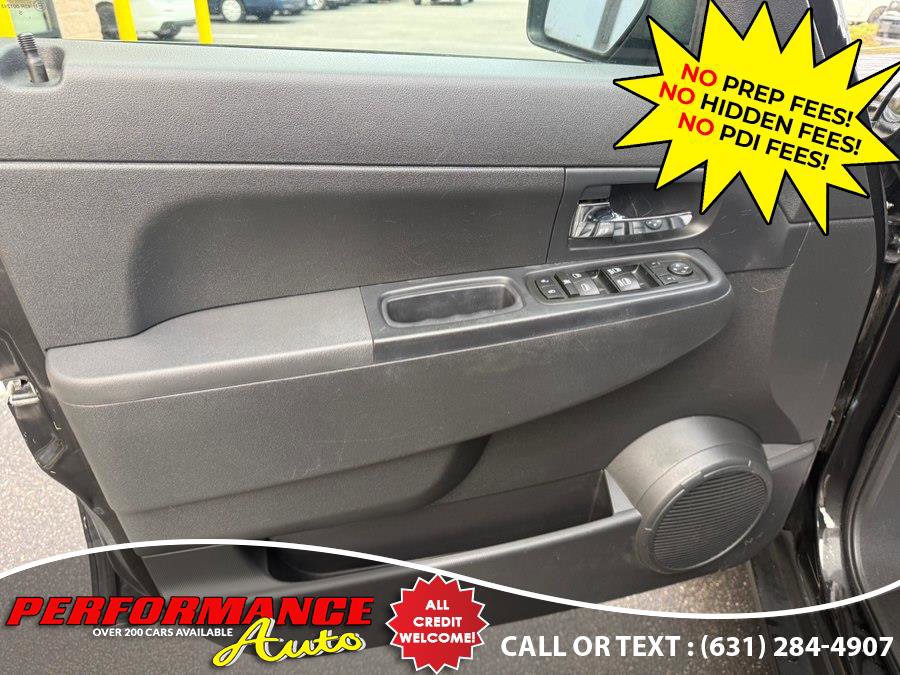 Used 2012 Jeep Liberty Sport AWD/4WD image 24