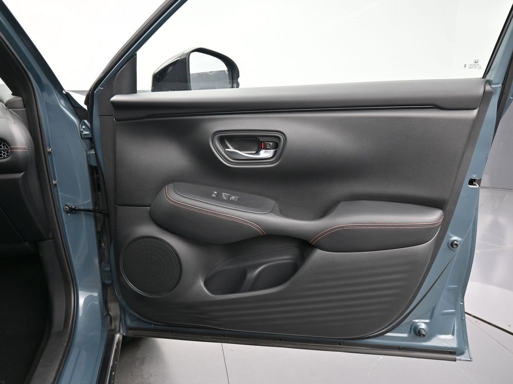 Certified 2024 Honda HR-V Sport image 38