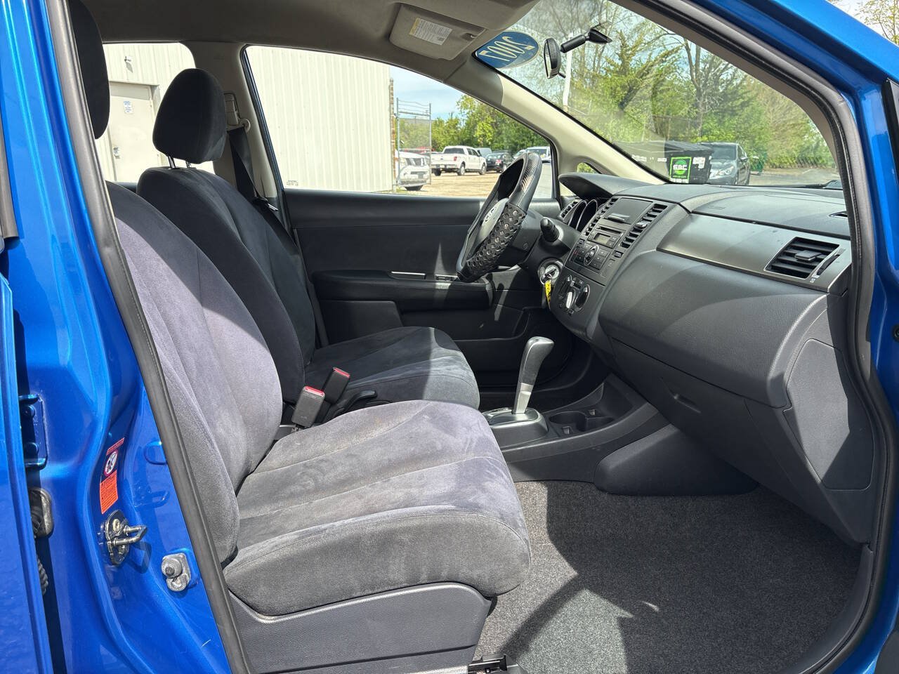 Used 2007 Nissan Versa 1.8 S w/ PWR Pkg FWD image 24