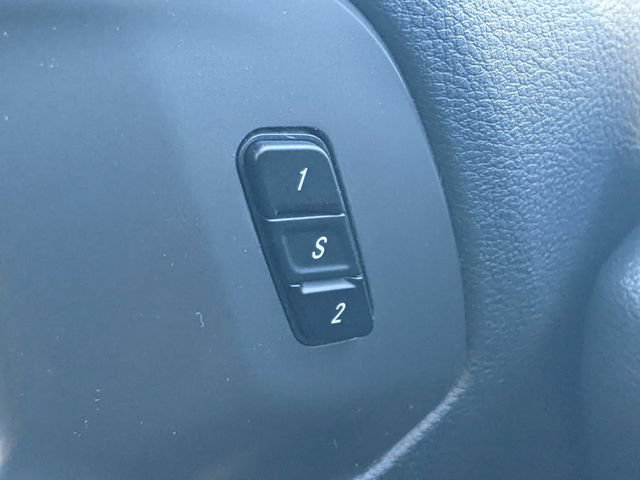 New 2026 Chrysler Pacifica Select FWD image 17