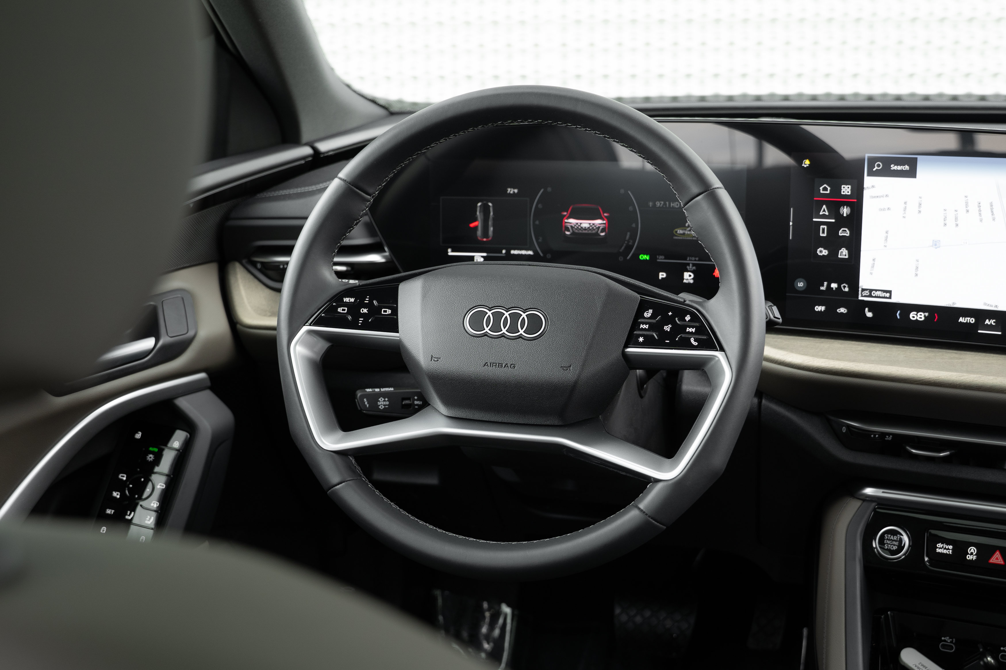 Certified 2025 Audi Q5 Premium w/ Convenience Package AWD/4WD image 9