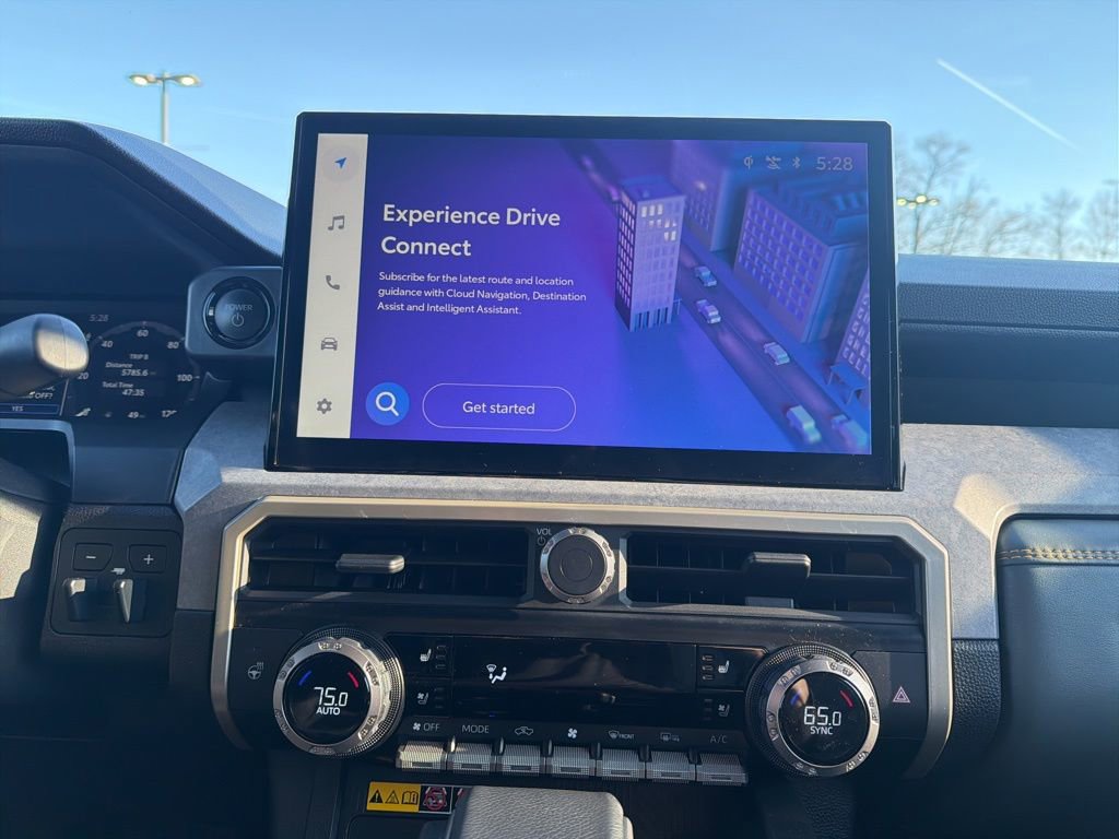 Certified 2025 Toyota Tacoma Trailhunter image 26