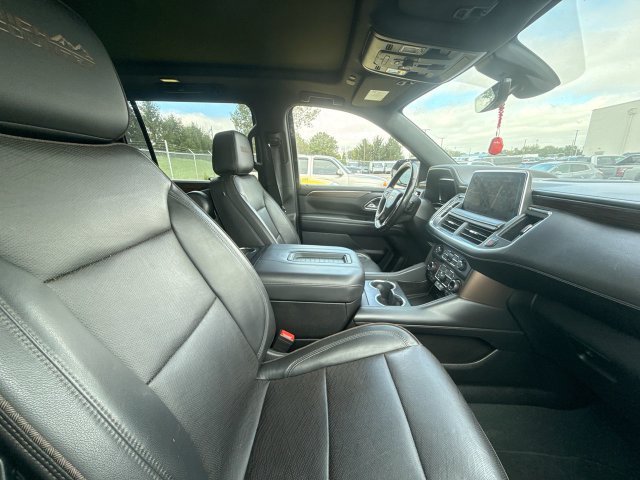 Used 2022 Chevrolet Suburban High Country w/ Max Trailering Package AWD/4WD image 12
