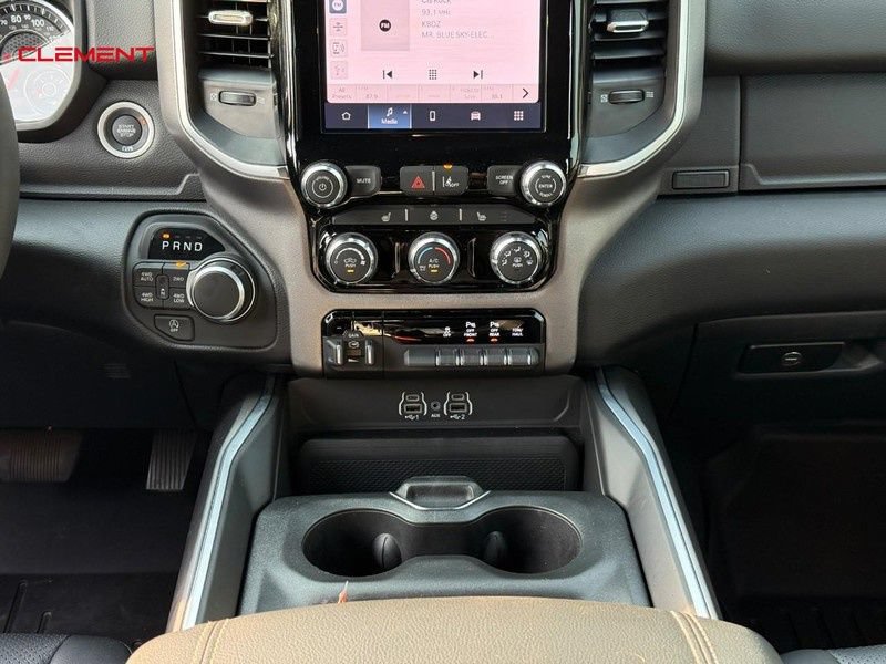 Used 2025 RAM 1500 Big Horn AWD/4WD image 17