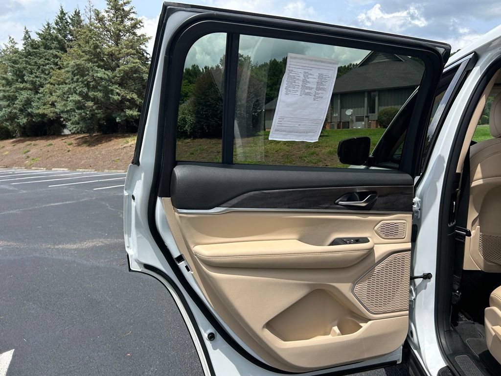 Used 2021 Jeep Grand Cherokee L Limited AWD/4WD image 62