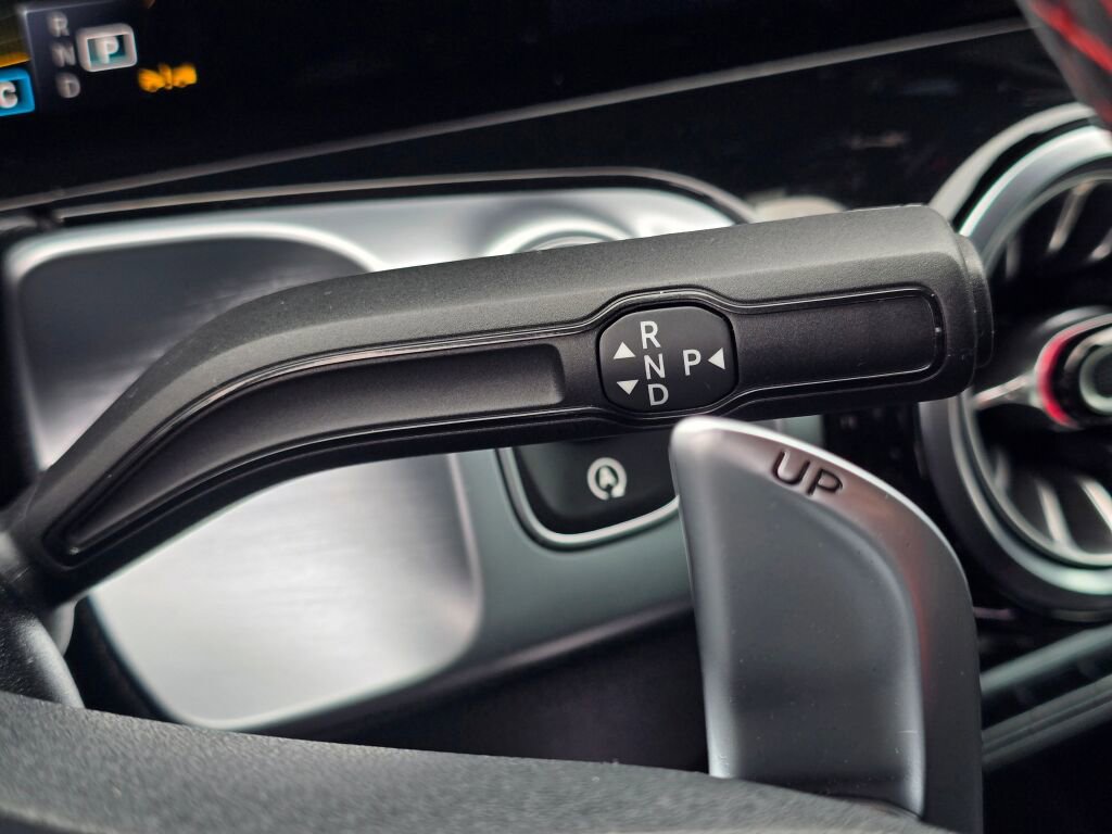 Used 2022 Mercedes-Benz GLB 35 AMG 4MATIC image 17